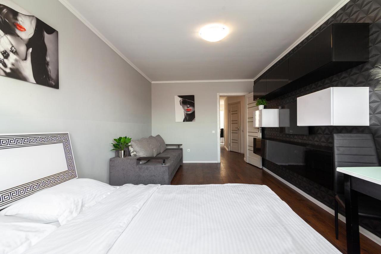 לבוב Leogrand Apartments On Svobody מראה חיצוני תמונה
